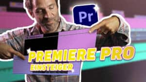 Roman Lehmann lächelt und zeigt auf eine bunte Grafik mit dem Adobe Premiere Pro-Logo, die für einen "Premiere Pro Kurs für Einsteiger August 2026" vor dem Hintergrund einer Bearbeitungszeitleiste wirbt.